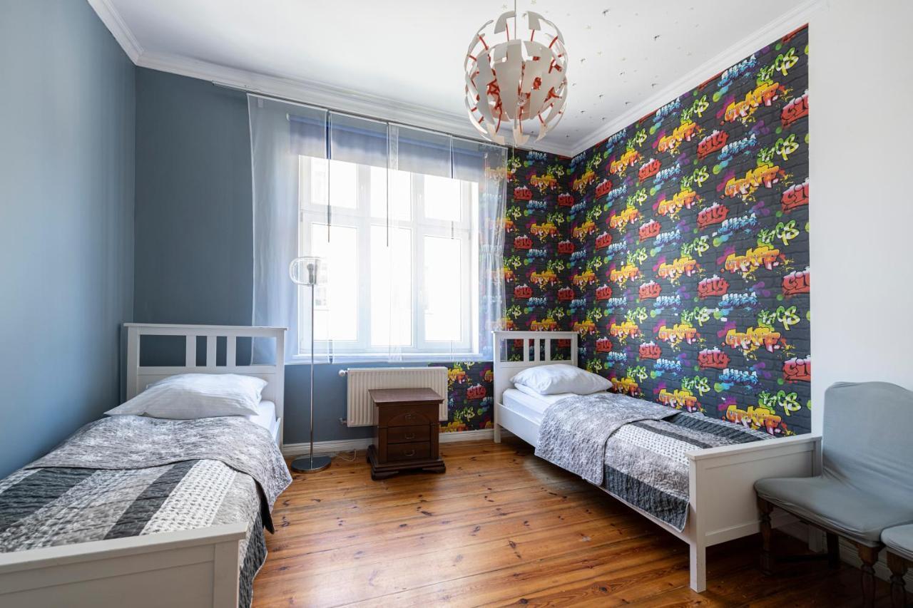 Grand Happy Hours Apartment *